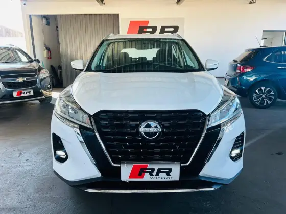 NISSAN KICKS 1.6 16V FLEXSTART SENSE XTRONIC NISSAN KICKS 1.6 16V FLEXSTART SENSE XTRONIC