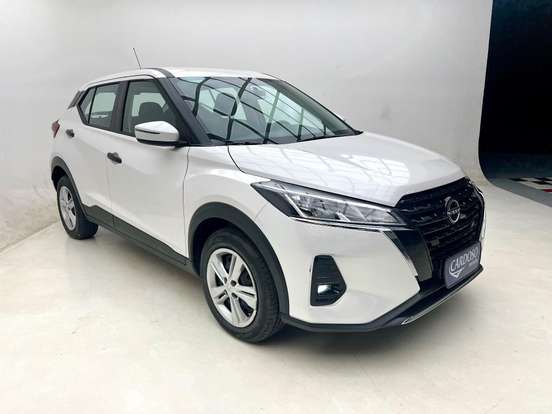 NISSAN-KICKS PLAY-2025