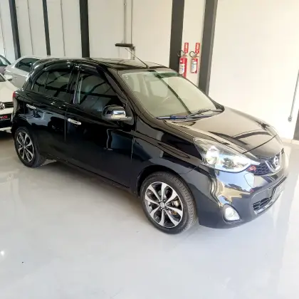 NISSAN MARCH 1.6 SL 16V FLEX 4P MANUAL NISSAN MARCH 1.6 SL 16V FLEX 4P MANUAL