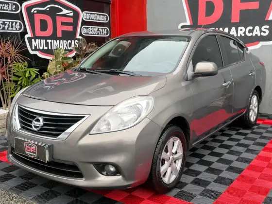 NISSAN VERSA 1.6 16V FLEX SL 4P MANUAL NISSAN VERSA 1.6 16V FLEX SL 4P MANUAL