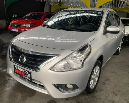 NISSAN VERSA 1.6 16V FLEXSTART SV 4P XTRONIC NISSAN VERSA 1.6 16V FLEXSTART SV 4P XTRONIC