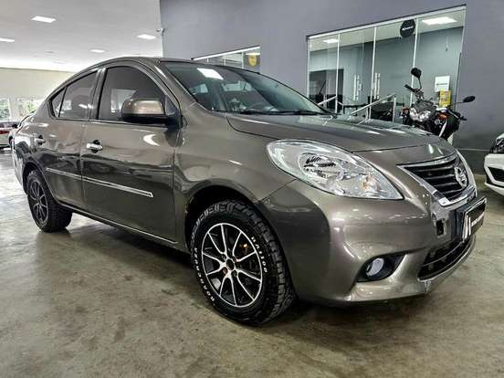 NISSAN-VERSA-1.6 16V FLEX S 4P MANUAL NISSAN-VERSA-2013