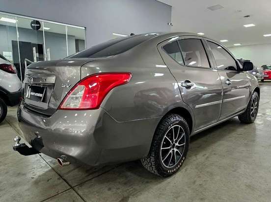 NISSAN-VERSA-2013