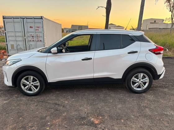 NISSAN KICKS 1.6 16V FLEXSTART ACTIVE XTRONIC