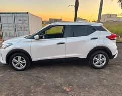 NISSAN KICKS 1.6 16V FLEXSTART ACTIVE XTRONIC NISSAN KICKS 1.6 16V FLEXSTART ACTIVE XTRONIC