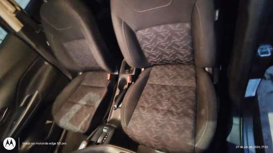 NISSAN-KICKS-2023