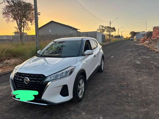 NISSAN-KICKS-2021
