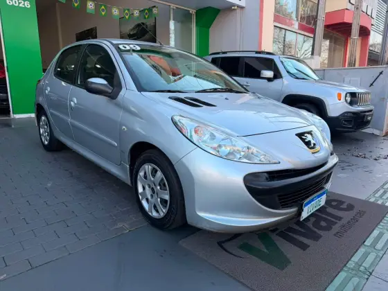 PEUGEOT 207 1.4 XR 8V FLEX 4P MANUAL PEUGEOT 207 1.4 XR 8V FLEX 4P MANUAL