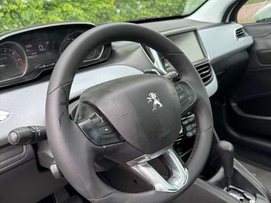 PEUGEOT-208-1.6 ALLURE 16V FLEX 4P AUTOMÁTICO PEUGEOT-208-2016