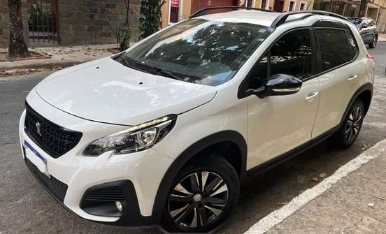PEUGEOT-2008-2021