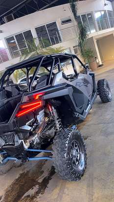 POLARIS-RZR PRO XP 4 1000 ULTIMATE POLARIS-RZR PRO XP 4 1000 ULTIMATE-2020