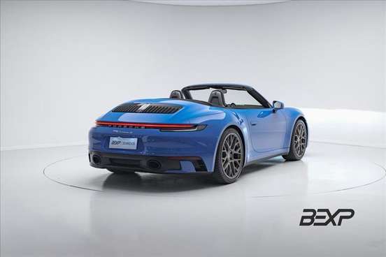 PORSCHE-911-2023
