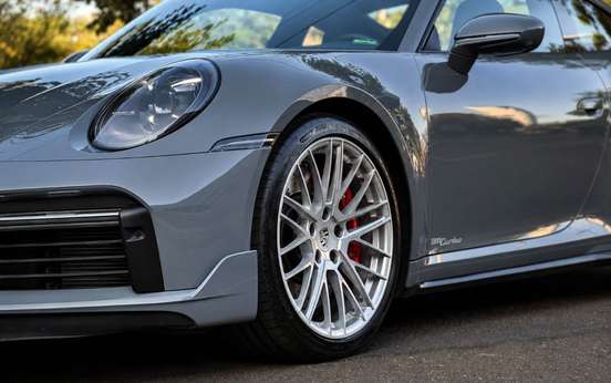 PORSCHE-911-2023