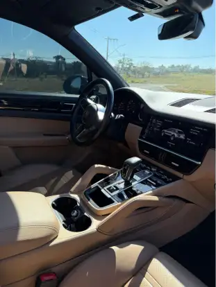 PORSCHE-CAYENNE-2018