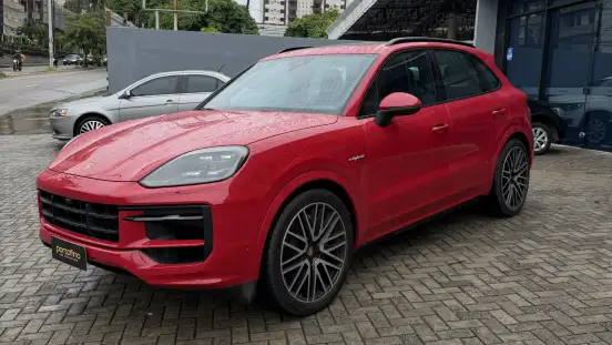 PORSCHE-CAYENNE-2024