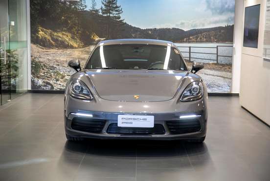 PORSCHE-718-2019