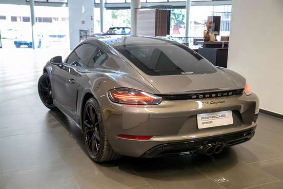 PORSCHE-718-2019