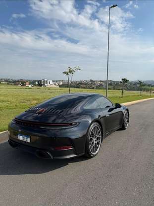 PORSCHE-911-2025