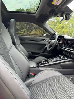 PORSCHE-911-2024