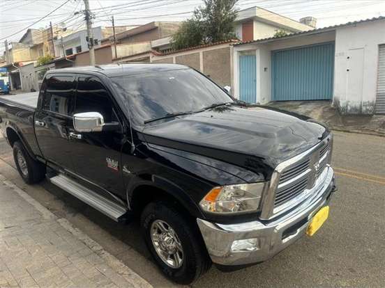 RAM-2500-6.7 LARAMIE 4X4 CD I6 TURBO DIESEL 4P AUTOMÁTICO RAM-2500-2011