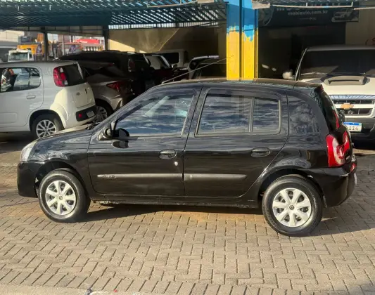 RENAULT CLIO 1.0 EXPRESSION 16V FLEX 4P MANUAL RENAULT CLIO 1.0 EXPRESSION 16V FLEX 4P MANUAL