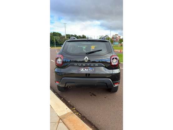 RENAULT-DUSTER-2022