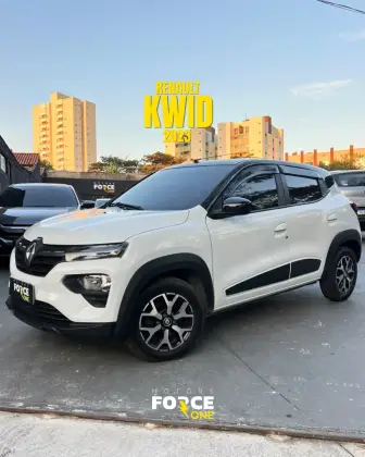 RENAULT KWID 1.0 12V SCE FLEX INTENSE MANUAL RENAULT KWID 1.0 12V SCE FLEX INTENSE MANUAL