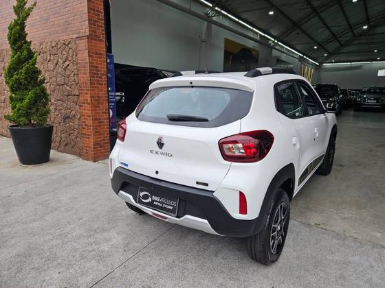 /en/city/cate-car-used-car/renault-kwid-e-tech-2024-27-kw-electric-50355493995153408/-6