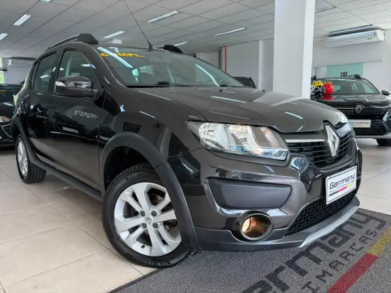 RENAULT SANDERO 1.6 STEPWAY 8V FLEX 4P MANUAL RENAULT SANDERO 1.6 STEPWAY 8V FLEX 4P MANUAL