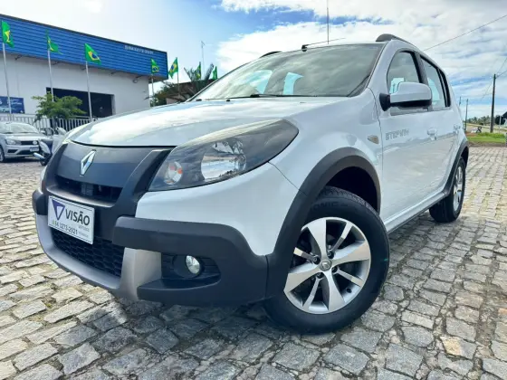RENAULT SANDERO 1.6 STEPWAY 8V FLEX 4P MANUAL RENAULT SANDERO 1.6 STEPWAY 8V FLEX 4P MANUAL