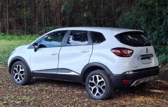 RENAULT-CAPTUR-2018