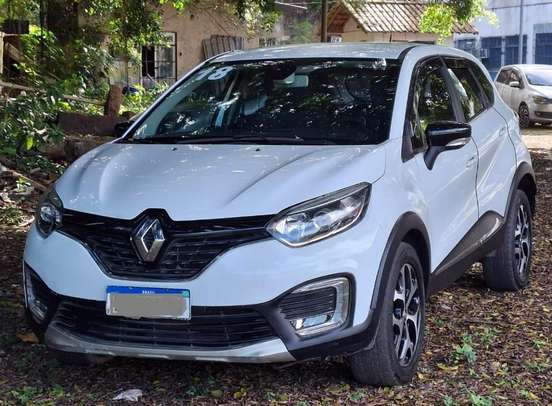 RENAULT-CAPTUR-2018