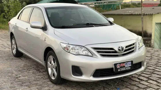 TOYOTA COROLLA 1.8 GLI 16V FLEX 4P AUTOMÁTICO TOYOTA COROLLA 1.8 GLI 16V FLEX 4P AUTOMÁTICO