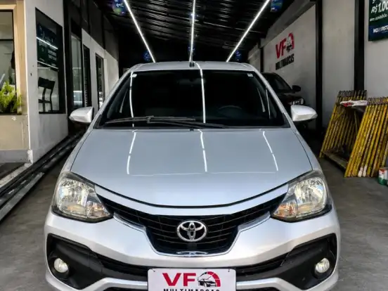 TOYOTA-ETIOS-1.5 PLATINUM SEDAN 16V FLEX 4P AUTOMÁTICO TOYOTA-ETIOS-2017