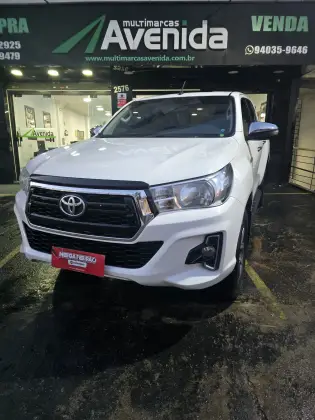 TOYOTA HILUX 2.7 SRV 4X2 CD 16V FLEX 4P AUTOMÁTICO TOYOTA HILUX 2.7 SRV 4X2 CD 16V FLEX 4P AUTOMÁTICO