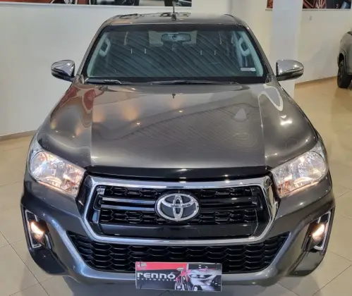 TOYOTA HILUX 2.8 SRV 4X4 CD 16V DIESEL 4P AUTOMÁTICO TOYOTA HILUX 2.8 SRV 4X4 CD 16V DIESEL 4P AUTOMÁTICO