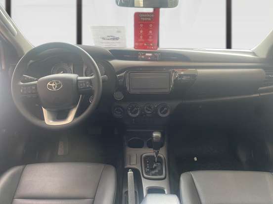 TOYOTA-HILUX-2.8 D-4D TURBO DIESEL CS 4X4 AUTOMÁTICO TOYOTA-HILUX-2025