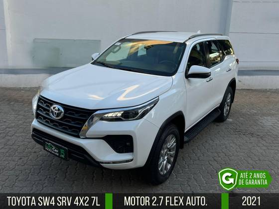 TOYOTA HILUX SW4 2.7 VVT-i FLEX SRV 7L 4X2 AUTOMÁTICO