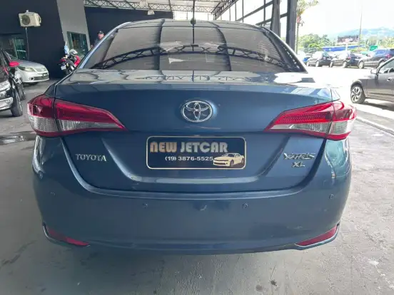 TOYOTA-YARIS-2019