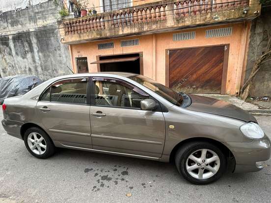 TOYOTA-COROLLA-2003