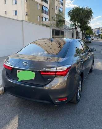 TOYOTA-COROLLA-2018