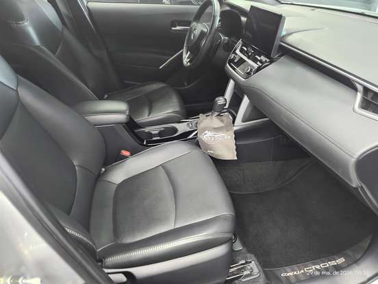 TOYOTA-COROLLA CROSS-2.0 VVT-IE FLEX XRE DIRECT SHIFT TOYOTA-COROLLA CROSS-2024