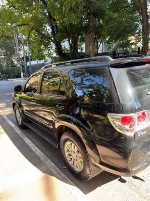TOYOTA-HILUX SW4-2013