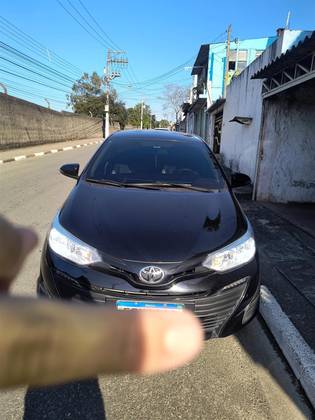 TOYOTA YARIS 1.5 16V FLEX SEDAN XL LIVE MULTIDRIVE