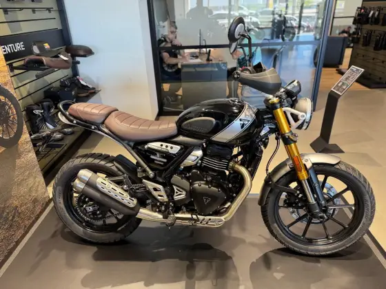 TRIUMPH SCRAMBLER 400 X TRIUMPH SCRAMBLER 400 X