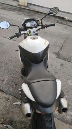 TRIUMPH-SPEED TRIPLE-2014