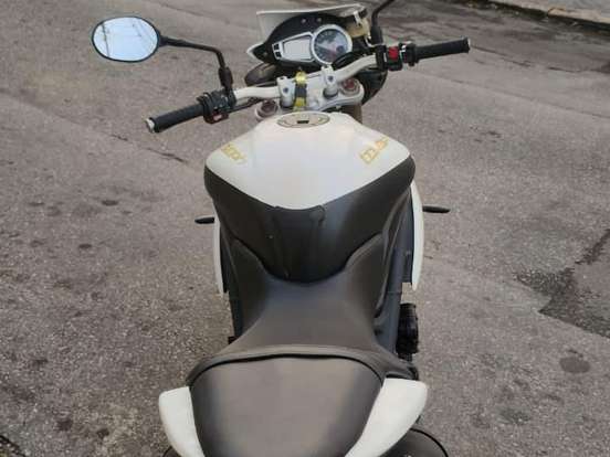 TRIUMPH-SPEED TRIPLE TRIUMPH-SPEED TRIPLE-2014