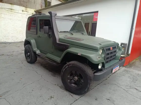 TROLLER T4 2.8 TETO RÍGIDO 12V TURBO INTERCOOLER DIESEL 2P MANUAL TROLLER T4 2.8 TETO RÍGIDO 12V TURBO INTERCOOLER DIESEL 2P MANUAL