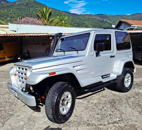 TROLLER T4 3.0 TETO RÍGIDO 16V TURBO ELETRONIC DIESEL 2P MANUAL