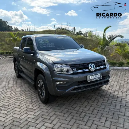 VOLKSWAGEN AMAROK 3.0 V6 TDI DIESEL COMFORTLINE CD 4MOTION AUTOMÁTICO VOLKSWAGEN AMAROK 3.0 V6 TDI DIESEL COMFORTLINE CD 4MOTION AUTOMÁTICO